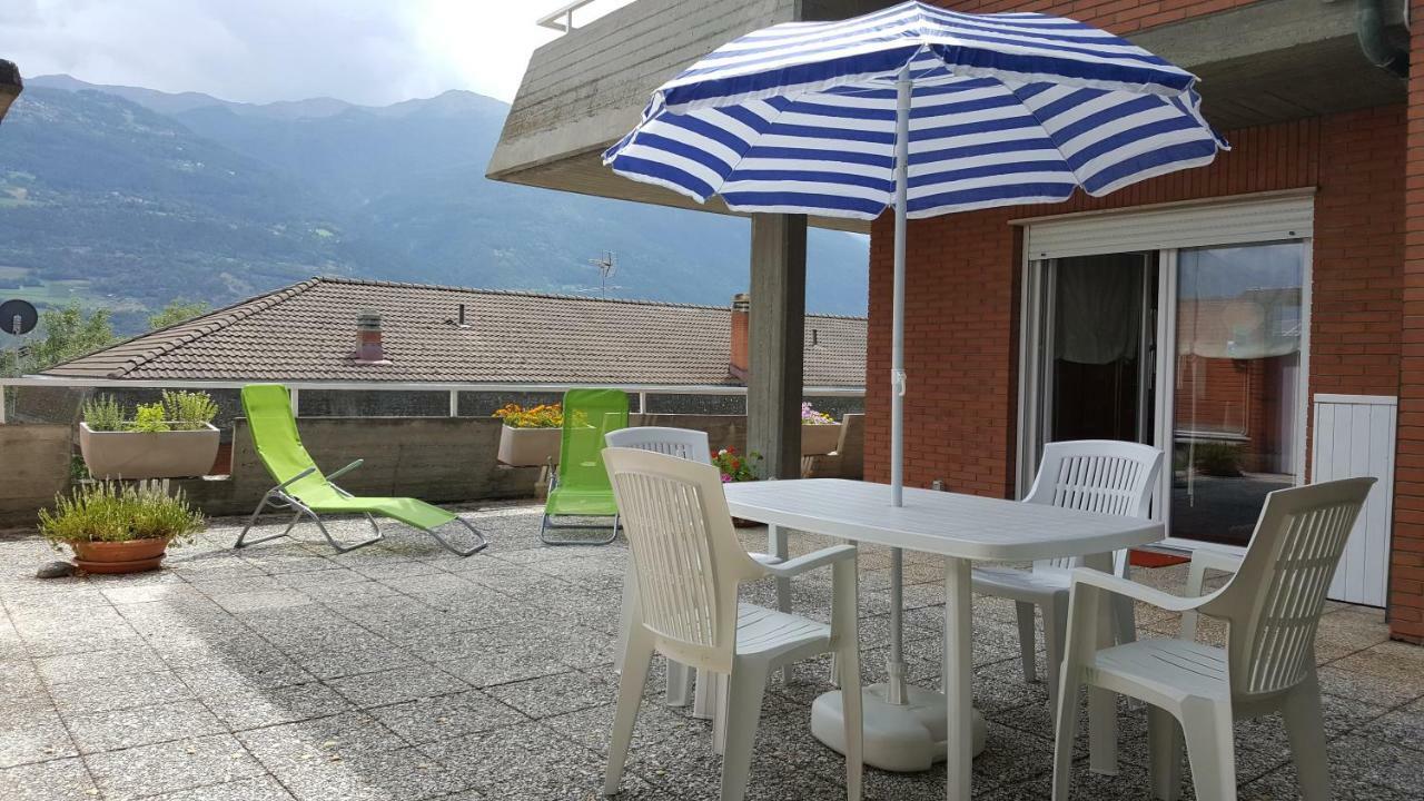 La Betulla Appartamento Confortevole Wifi E Parking Free Aosta Eksteriør bilde